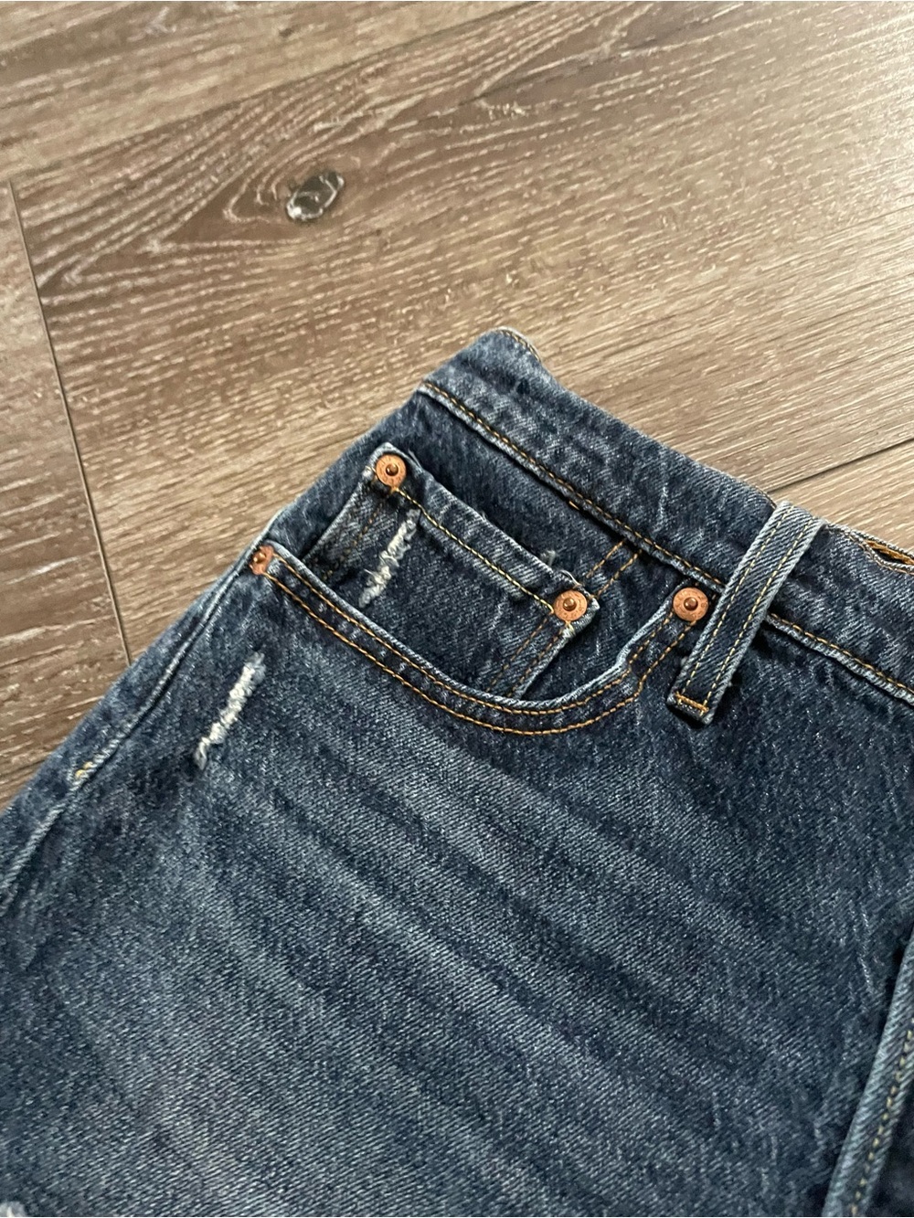 Levi’s 501 Original High Rise Cutoff Denim Shorts W29 Dark Wash - Picture 5 of 8